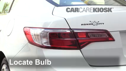 2016 Acura ILX 2.4L 4 Cyl. Luces Luz de giro trasera (reemplazar foco)